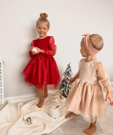 Sukienka z tiulem 80-116 Kaya