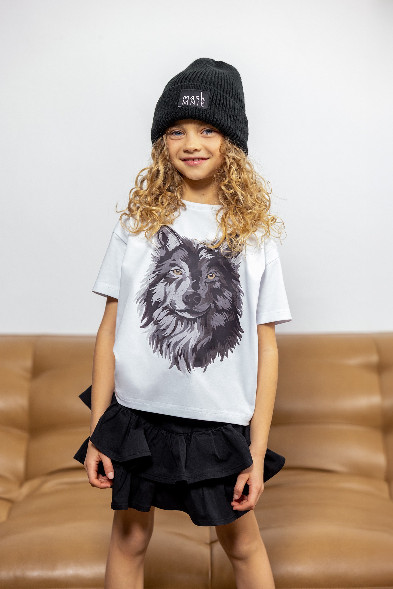 T-shirt UNI wolf biały 104/ 110 - 152/158 MashMnie