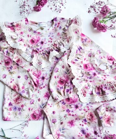 Body kolorowe z kwiaty koronką V Helen