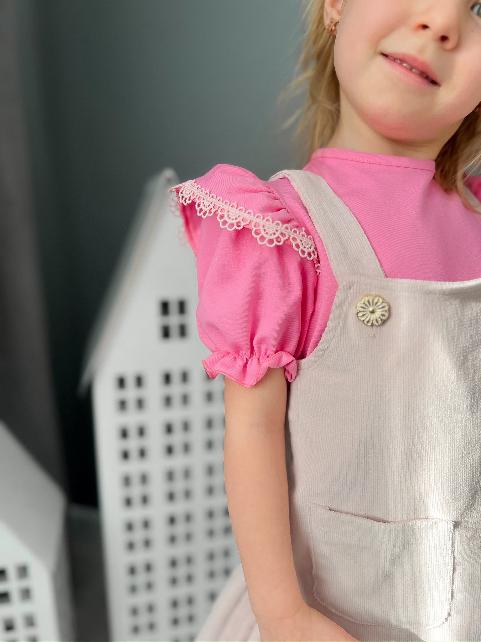 Sukienka sztruksowa beż i puder róż Kaya - obrazek 2