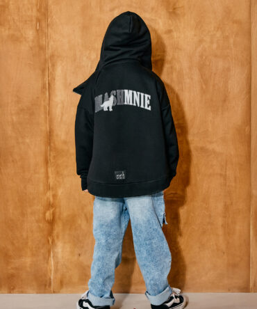 Czarna bluza chłopięca asymetryczna MashMnie