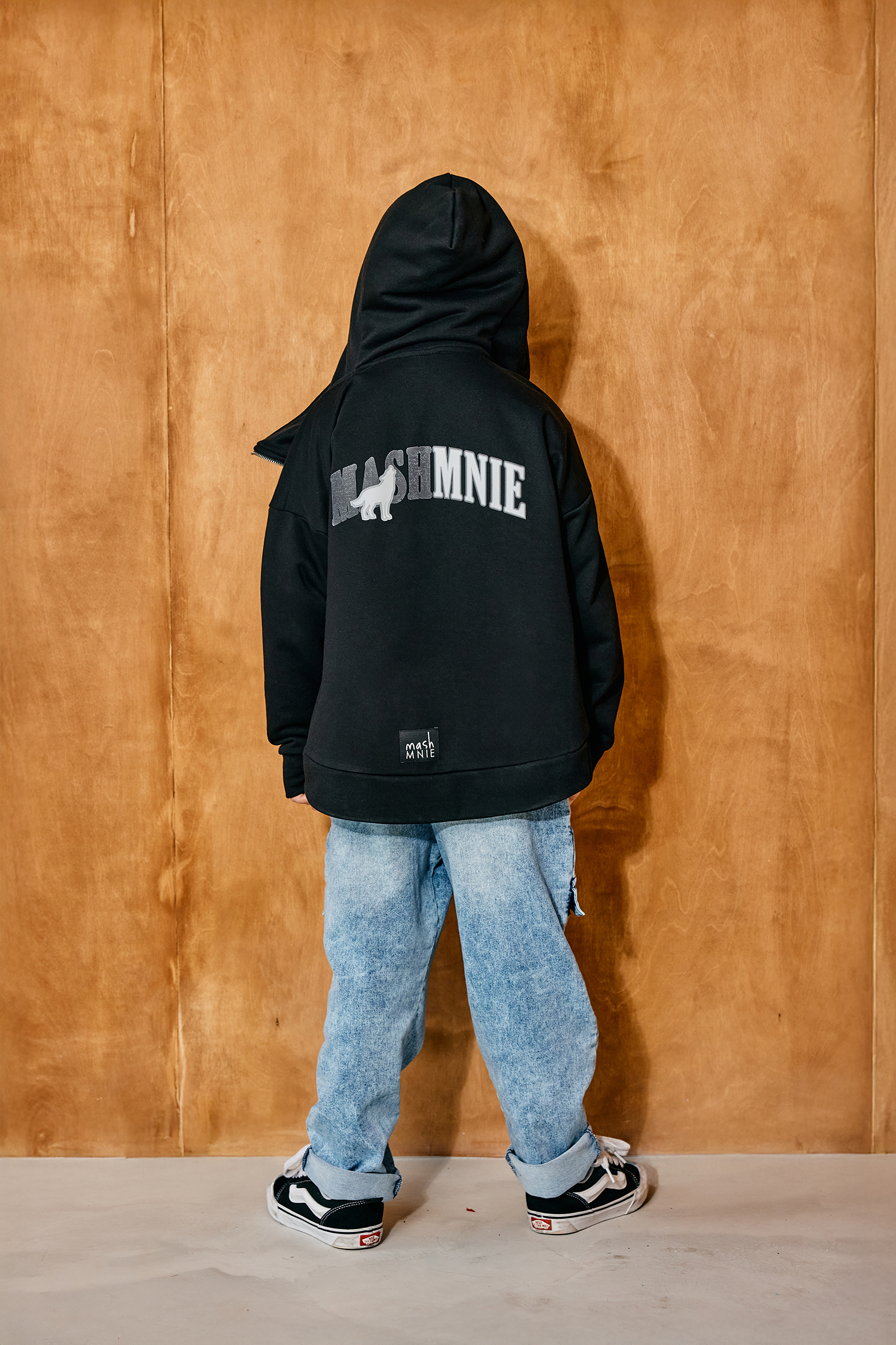 Czarna bluza chłopięca asymetryczna MashMnie