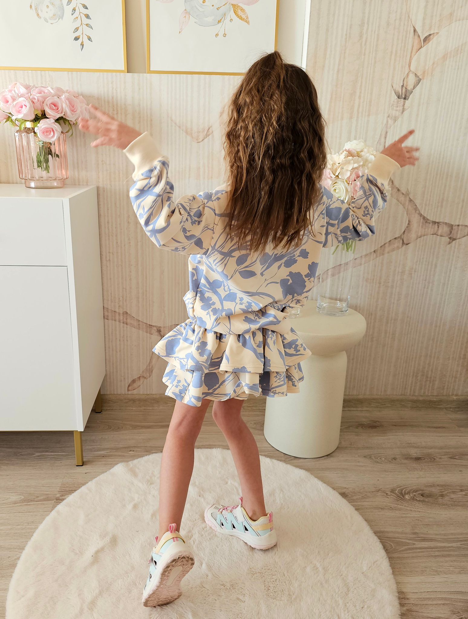 Bluza dziewczęca w niebieskie kwiaty Igomil - obrazek 2