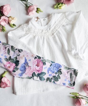 Legginsy dla dziewczynki delikatne kwiaty Helen