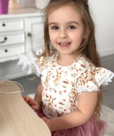 Bluzka dla dziewczynki zajączki Chrisma