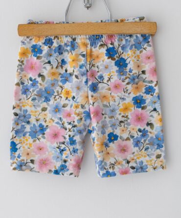 Szorty w drobne kwiaty dla dziewczynki Lily Grey