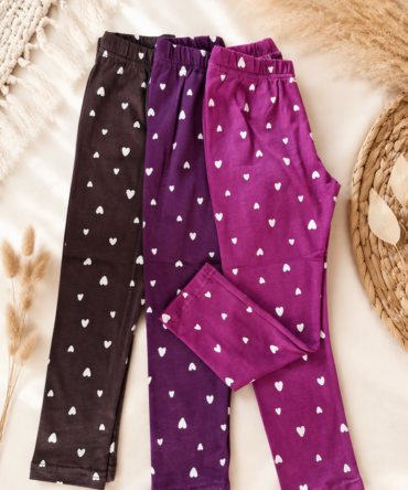 Legginsy dziewczęce w serduszka PIK